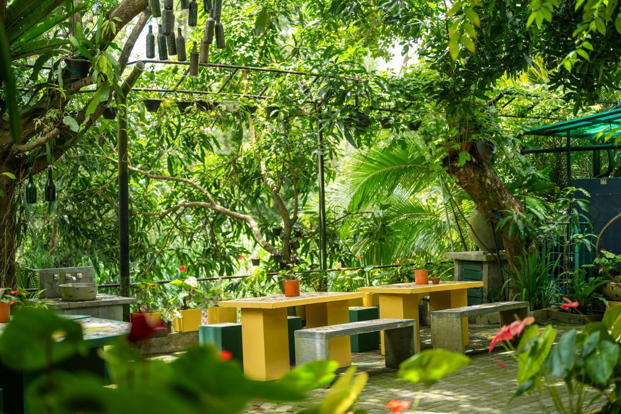 Hotel Aathma Colombo House Extérieur photo